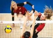 米兰,-关于斯洛文尼亚队队员积极拼搏，力挽狂澜晋级的信息