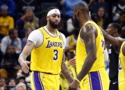 米兰体育官网-湖人客场不敌灰熊痛失