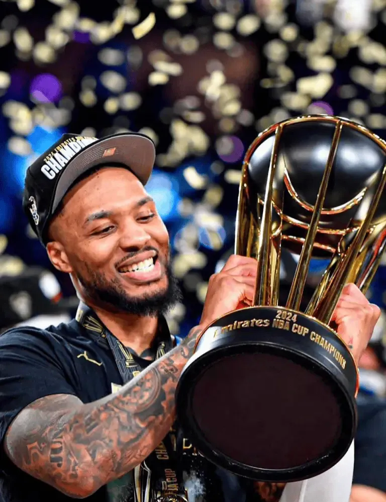 开拓者惜败黄蜂,利拉德突破40分壁垒的简单介绍 开拓者惜败黄蜂,利拉德突破40分壁垒的简单介绍