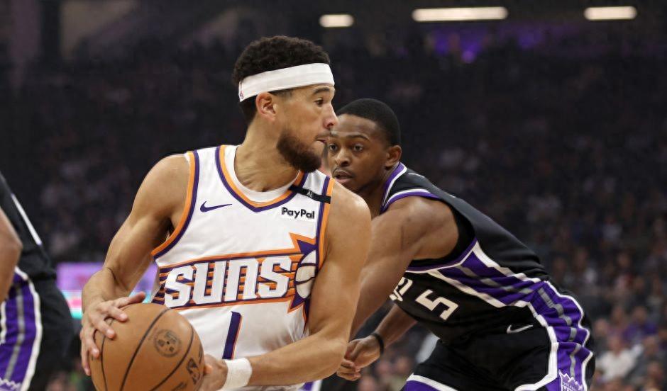 猛龙低迷难振,连败三场,季后赛压力大增 猛龙低迷难振,连败三场,季后赛压力大增