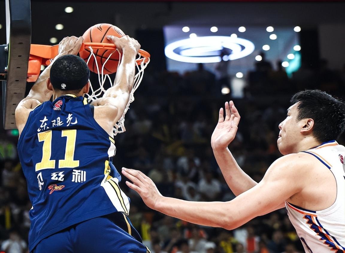 广东队遭遇伤病潮,实力受损的简单介绍 广东队遭遇伤病潮,实力受损的简单介绍