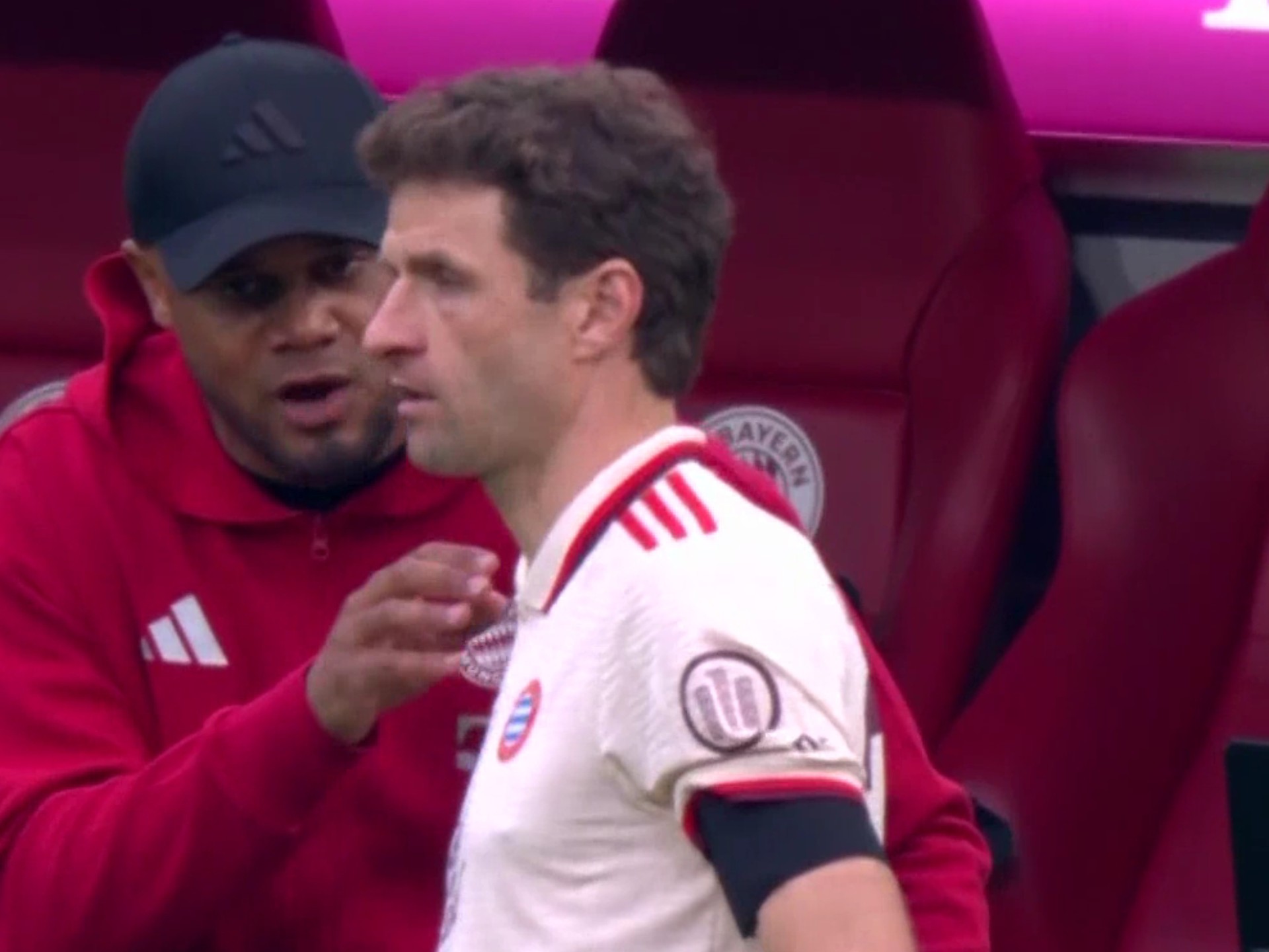 汉堡在主场遭遇失利，战绩受挫