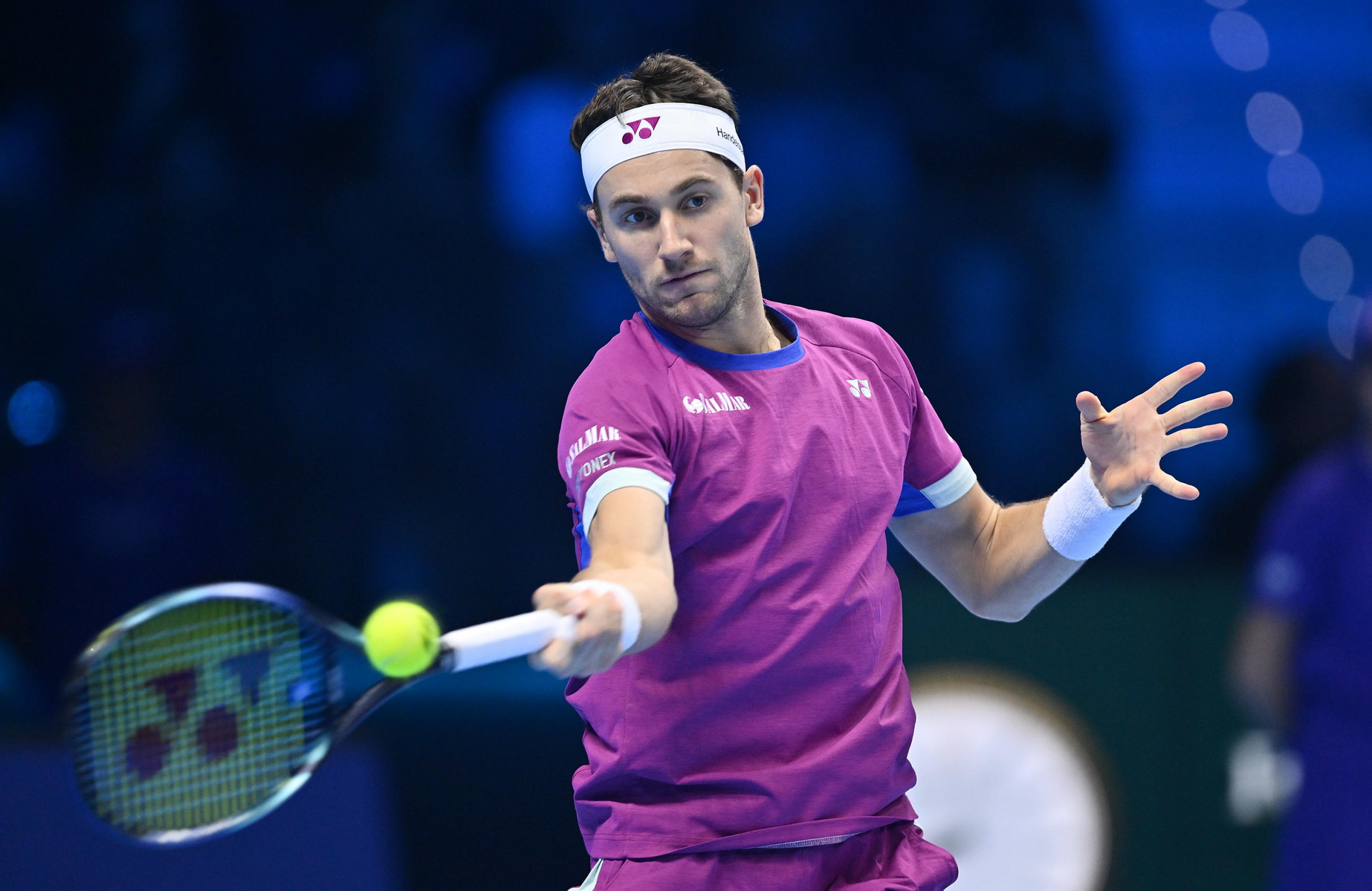 美国网球队险胜德国网球队，兹维列夫打破历史纪录的简单介绍