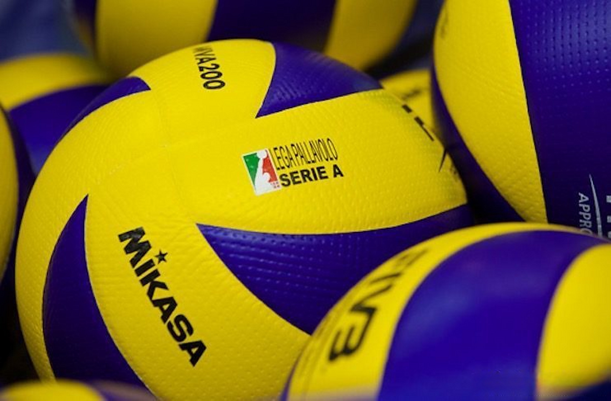 尤文图斯官方宣布签下马尔蒂尼奥，将征战意甲联赛