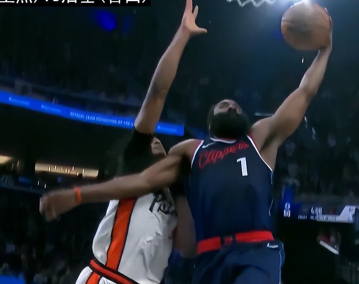 快船主场战胜凯尔特人,乔丹砍下双20的简单介绍 快船主场战胜凯尔特人,乔丹砍下双20的简单介绍