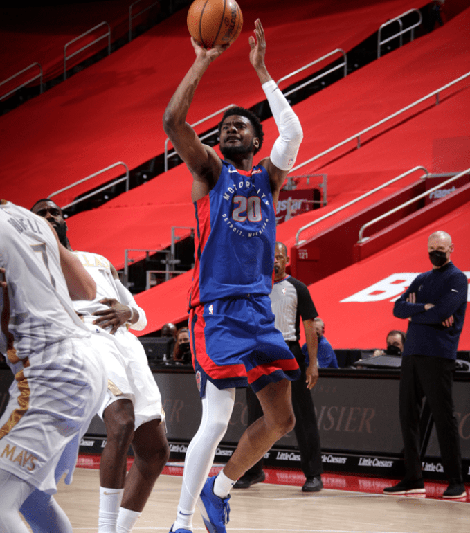 关于纽约尼克斯轻取篮网,哈达威良好发挥的信息 关于纽约尼克斯轻取篮网,哈达威良好发挥的信息