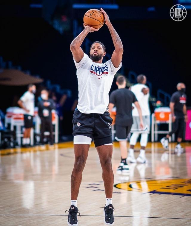 快船再胜爵士,乔治表现抢眼 快船再胜爵士,乔治表现抢眼